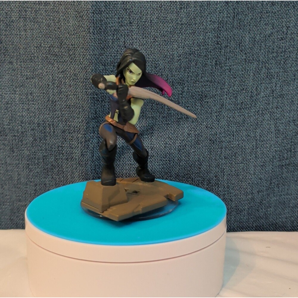 Disney Infinity 2.0 Gamora Guardians of the Galaxy PVC Figure Loose